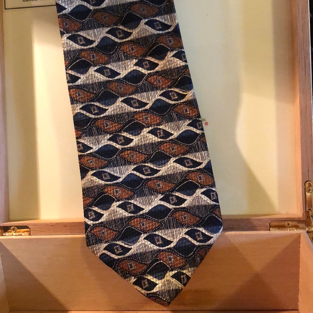 59” ANTHONY RICHARDS Tie